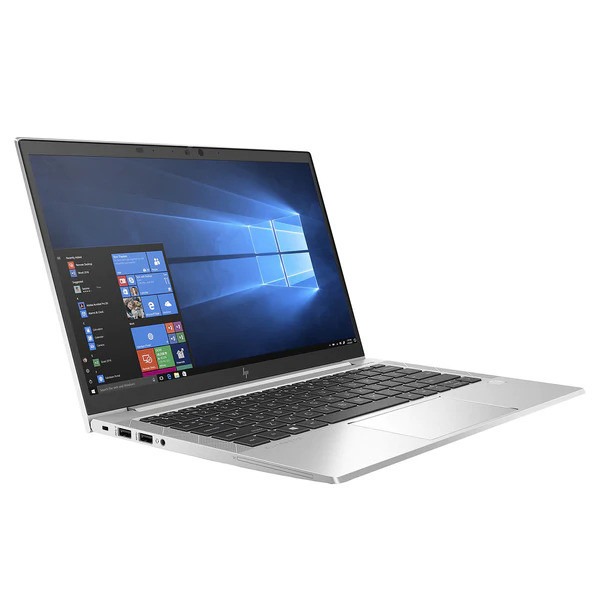 Gros plan sur l'écran du HP EliteBook 830 G7 montrant l'affichage haute résolution et les bords fins.