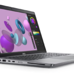 Dell Precision 3480 i7 ouvert montrant l’écran allumé et le clavier avec pavé tactile.