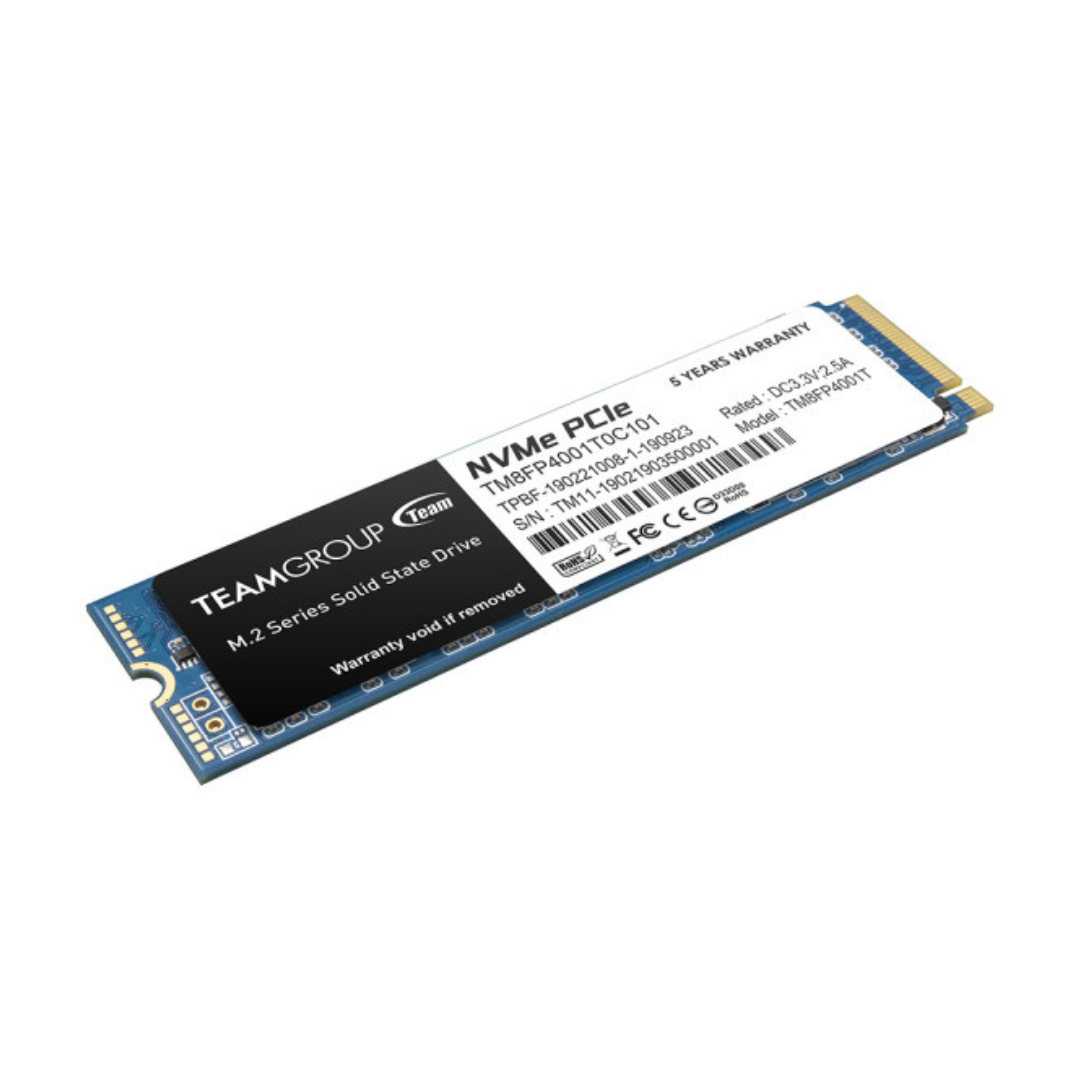 Connectique M.2 PCIe 3.0 x4 du SSD TEAMGROUP, assurant une installation rapide et une compatibilité étendue.