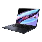 Zenbook Pro 14 affichant des graphismes fluides avec une RTX 4060.