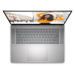Clavier rétroéclairé du Dell Inspiron 16 5620, idéal pour travailler dans l’obscurité.