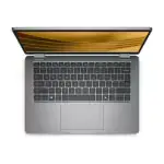 Profil fin et robuste du Dell Latitude 5550, idéal pour les déplacements.