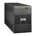 Vue avant de l’onduleur Eaton 5E 500 VA montrant son design compact et ses prises de sortie.