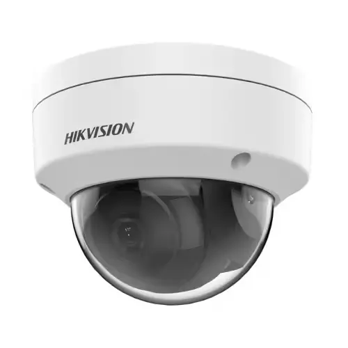 Caméra HIKVISION installée sur un mur extérieur, résistante aux intempéries.