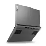 Écran 15.6" FHD 144Hz du Lenovo LOQ 15ARP9 affichant un jeu en haute qualité.