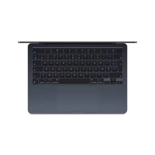 MacBook Air M3 2024 ouvert, affichant son design épuré et clavier rétroéclairé.