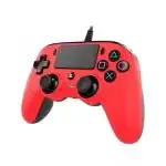 Dos de la manette Nacon Rouge avec ses grips texturés.