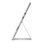 Surface Pro 9 en mode tablette avec stylet Surface Pen.