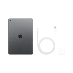 Gros plan sur la caméra arrière de l’Apple iPad 7th Gen