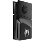 Gros plan sur la manette DualSense blanche et noire avec touches lumineuses.