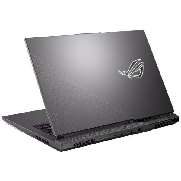 ASUS ROG STRIX G17 avec jeux AAA à l'écran