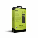 Batterie externe en situation avec smartphone et tablette