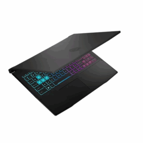 Écran affichant un rendu graphique détaillé avec RTX activé.