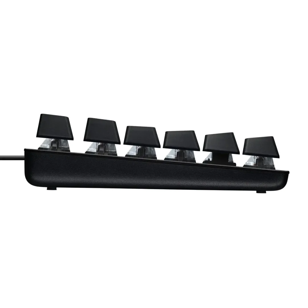 Clavier Logitech G G413 SE utilisé lors d’une session gaming