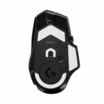 Vue latérale de la G502X Plus en main