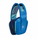Logitech G733 Lightspeed posé sur un bureau gaming