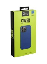 Coque posée sur un chargeur sans fil