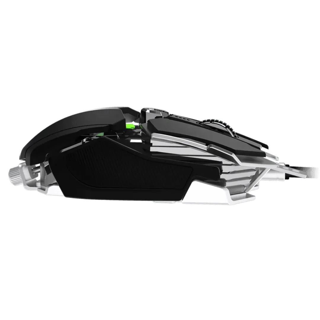 Main tenant la souris Meetion M990S en pleine utilisation