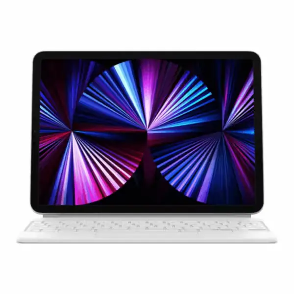 Apple Magic Keyboard avec iPad en position flottante