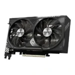 Gigabyte RTX 4070 WINDFORCE 2X en installation PC