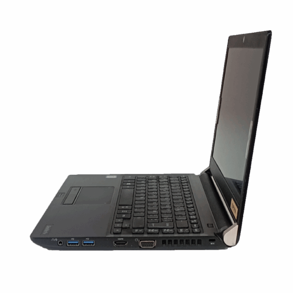 Toshiba Satellite Pro A30-D from right side