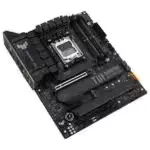 ASUS TUF GAMING X670E-PLUS design TUF et robustesse