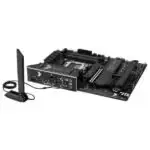 ASUS X670E-PLUS WiFi avec ports PCIe