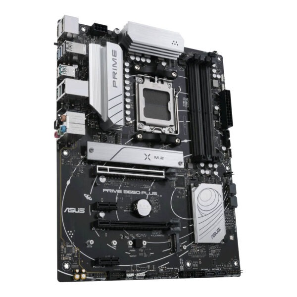ASUS PRIME B650-PLUS installée dans une tour PC
