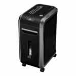 Destructeur Fellowes 99Ci en action