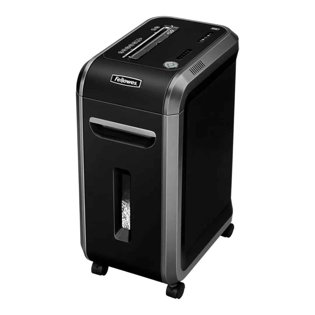 Destructeur Fellowes 99Ci en action