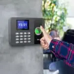 Machine de pointage Deli E3747 argent