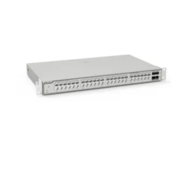 switch administrable L2+ 10G uplinks