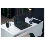 PC Portable Razer Blade 18 (2026) – Intel Core Ultra 9 290HX, RTX 5090 24 Go, 64 Go RAM, SSD 2 To, Écran 18″ Dual-Mode – Image 5
